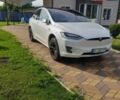 Білий Тесла Модель Х, об'ємом двигуна 0 л та пробігом 175 тис. км за 18900 $, фото 1 на Automoto.ua