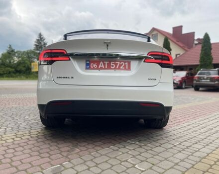 Білий Тесла Модель Х, об'ємом двигуна 0 л та пробігом 120 тис. км за 26900 $, фото 9 на Automoto.ua
