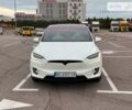 Білий Тесла Модель Х, об'ємом двигуна 0 л та пробігом 65 тис. км за 31000 $, фото 1 на Automoto.ua