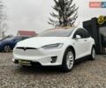 Белый Тесла Модель Х, объемом двигателя 0 л и пробегом 126 тыс. км за 25000 $, фото 2 на Automoto.ua