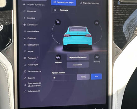 Білий Тесла Модель Х, об'ємом двигуна 0 л та пробігом 66 тис. км за 31000 $, фото 32 на Automoto.ua