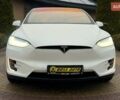 Белый Тесла Модель Х, объемом двигателя 0 л и пробегом 150 тыс. км за 25700 $, фото 1 на Automoto.ua