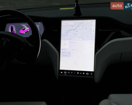 Белый Тесла Модель Х, объемом двигателя 0 л и пробегом 100 тыс. км за 22999 $, фото 39 на Automoto.ua