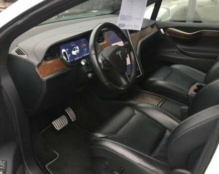 Белый Тесла Модель Х, объемом двигателя 0 л и пробегом 147 тыс. км за 26800 $, фото 9 на Automoto.ua