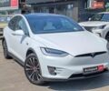 Белый Тесла Модель Х, объемом двигателя 0 л и пробегом 123 тыс. км за 27990 $, фото 4 на Automoto.ua