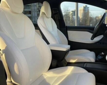 Білий Тесла Модель Х, об'ємом двигуна 0 л та пробігом 70 тис. км за 25500 $, фото 2 на Automoto.ua