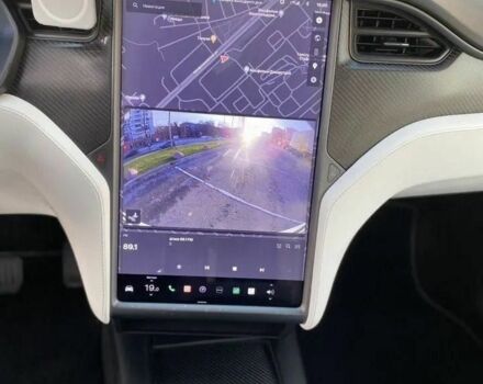 Білий Тесла Модель Х, об'ємом двигуна 0 л та пробігом 70 тис. км за 25500 $, фото 5 на Automoto.ua