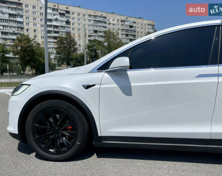 Тесла Модель Х 2018 в Харькове на Automoto.ua Белый Тесла Модель Х, объемом двигателя 0 л и пробегом 147 тыс. км за 23500 $, фото 12 на Automoto.ua