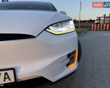 Білий Тесла Модель Х, об'ємом двигуна 0 л та пробігом 147 тис. км за 22500 $, фото 19 на Automoto.ua