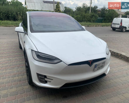 Тесла Модель Х 2018 в Киеве на Automoto.ua Белый Тесла Модель Х, объемом двигателя 0 л и пробегом 89 тыс. км за 24500 $, фото 1 на Automoto.ua