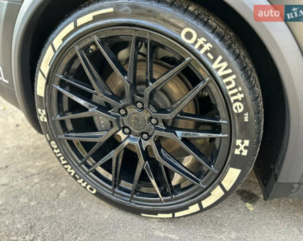 Белый Тесла Модель Х, объемом двигателя 0 л и пробегом 93 тыс. км за 34000 $, фото 9 на Automoto.ua