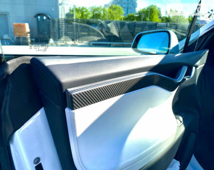 Білий Тесла Модель Х, об'ємом двигуна 0 л та пробігом 104 тис. км за 41990 $, фото 40 на Automoto.ua