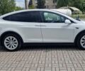Белый Тесла Модель Х, объемом двигателя 0 л и пробегом 93 тыс. км за 25756 $, фото 17 на Automoto.ua