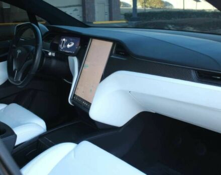 Белый Тесла Модель Х, объемом двигателя 0 л и пробегом 44 тыс. км за 8500 $, фото 9 на Automoto.ua