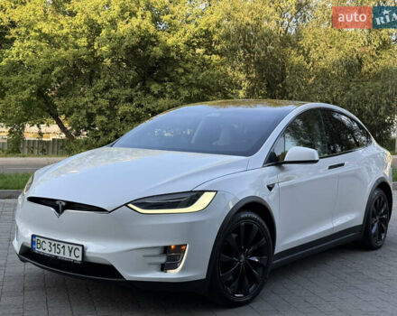 Белый Тесла Модель Х, объемом двигателя 0 л и пробегом 112 тыс. км за 22500 $, фото 4 на Automoto.ua