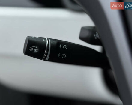 Білий Тесла Модель Х, об'ємом двигуна 0 л та пробігом 100 тис. км за 24999 $, фото 17 на Automoto.ua