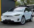 Белый Тесла Модель Х, объемом двигателя 0 л и пробегом 79 тыс. км за 20000 $, фото 1 на Automoto.ua