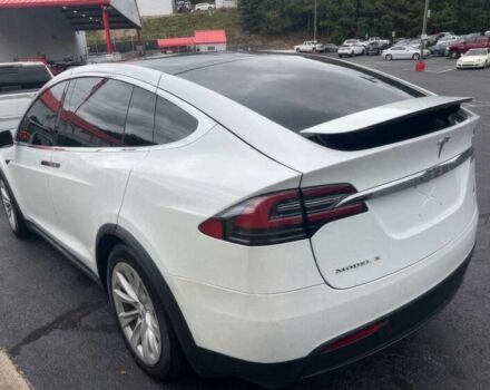 Белый Тесла Модель Х, объемом двигателя 0 л и пробегом 50 тыс. км за 19900 $, фото 3 на Automoto.ua