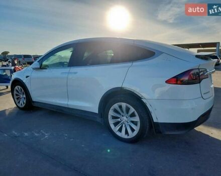 Білий Тесла Модель Х, об'ємом двигуна 0 л та пробігом 160 тис. км за 8200 $, фото 1 на Automoto.ua