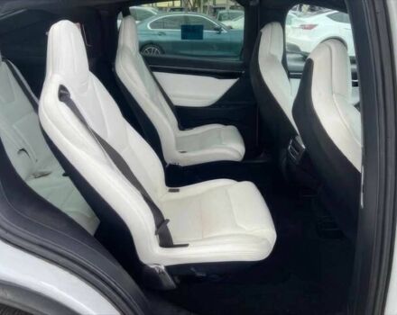 Белый Тесла Модель Х, объемом двигателя 0 л и пробегом 50 тыс. км за 19900 $, фото 8 на Automoto.ua