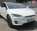Белый Тесла Модель Х, объемом двигателя 0 л и пробегом 104 тыс. км за 24500 $, фото 1 на Automoto.ua