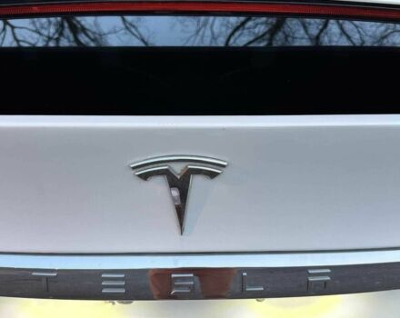 Белый Тесла Модель Х, объемом двигателя 0 л и пробегом 48 тыс. км за 4000 $, фото 18 на Automoto.ua