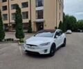 Білий Тесла Модель Х, об'ємом двигуна 0 л та пробігом 119 тис. км за 22000 $, фото 1 на Automoto.ua