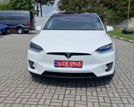 Белый Тесла Модель Х, объемом двигателя 0 л и пробегом 93 тыс. км за 25756 $, фото 54 на Automoto.ua