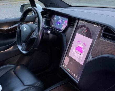 Білий Тесла Модель Х, об'ємом двигуна 0 л та пробігом 30 тис. км за 13200 $, фото 7 на Automoto.ua