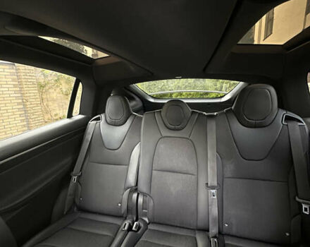 Белый Тесла Модель Х, объемом двигателя 0 л и пробегом 48 тыс. км за 26000 $, фото 11 на Automoto.ua