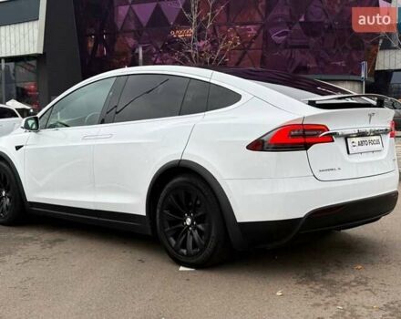 Білий Тесла Модель Х, об'ємом двигуна 0 л та пробігом 96 тис. км за 23990 $, фото 4 на Automoto.ua