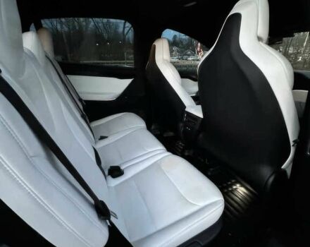 Белый Тесла Модель Х, объемом двигателя 0 л и пробегом 48 тыс. км за 4000 $, фото 13 на Automoto.ua