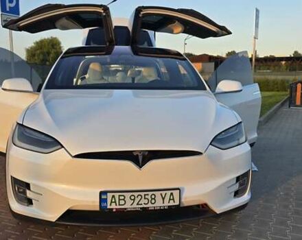 Білий Тесла Модель Х, об'ємом двигуна 0 л та пробігом 147 тис. км за 22500 $, фото 7 на Automoto.ua