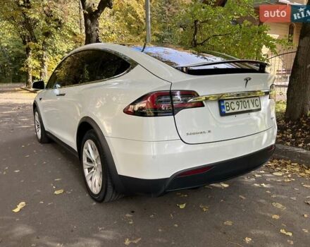 Білий Тесла Модель Х, об'ємом двигуна 0 л та пробігом 123 тис. км за 22400 $, фото 4 на Automoto.ua