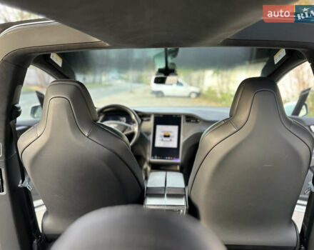 Белый Тесла Модель Х, объемом двигателя 0 л и пробегом 93 тыс. км за 34000 $, фото 15 на Automoto.ua