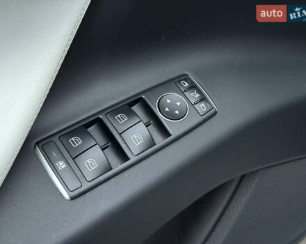 Білий Тесла Модель Х, об'ємом двигуна 0 л та пробігом 100 тис. км за 24999 $, фото 10 на Automoto.ua