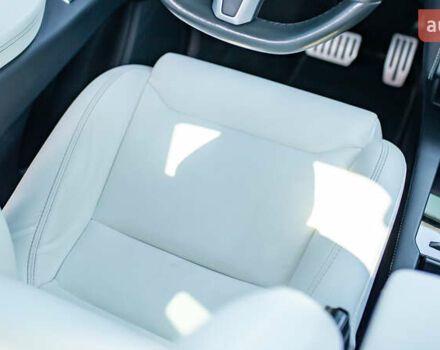 Белый Тесла Модель Х, объемом двигателя 0 л и пробегом 46 тыс. км за 39500 $, фото 41 на Automoto.ua