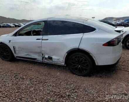 Тесла Модель Х 2019 у Києві на Automoto.ua Білий Тесла Модель Х, об'ємом двигуна 0 л та пробігом 148 тис. км за 21500 $, фото 3 на Automoto.ua