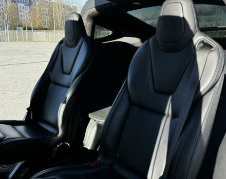 Білий Тесла Модель Х, об'ємом двигуна 0 л та пробігом 130 тис. км за 28300 $, фото 6 на Automoto.ua