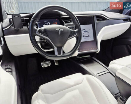 Белый Тесла Модель Х, объемом двигателя 0 л и пробегом 123 тыс. км за 29500 $, фото 14 на Automoto.ua
