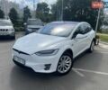 Белый Тесла Модель Х, объемом двигателя 0 л и пробегом 90 тыс. км за 41000 $, фото 1 на Automoto.ua
