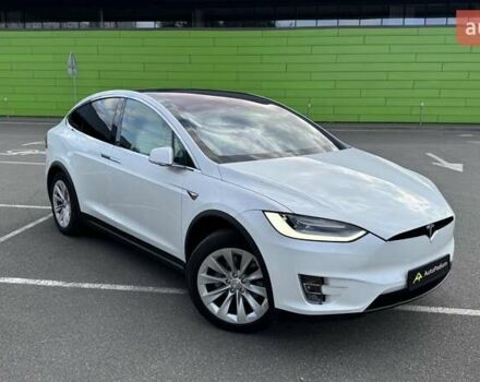 Белый Тесла Модель Х, объемом двигателя 0 л и пробегом 20 тыс. км за 37500 $, фото 13 на Automoto.ua