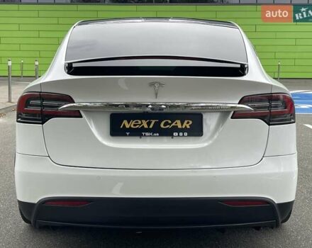 Тесла Модель Х 2019 у Києві на Automoto.ua Білий Тесла Модель Х, об'ємом двигуна 0 л та пробігом 123 тис. км за 33900 $, фото 9 на Automoto.ua