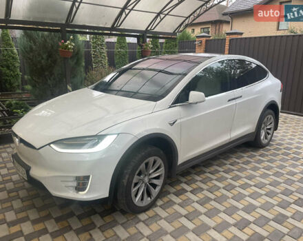 Білий Тесла Модель Х, об'ємом двигуна 0 л та пробігом 95 тис. км за 32500 $, фото 2 на Automoto.ua