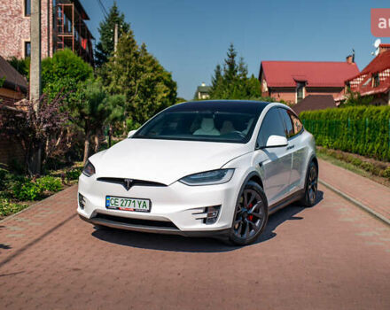 Белый Тесла Модель Х, объемом двигателя 0 л и пробегом 46 тыс. км за 39500 $, фото 10 на Automoto.ua