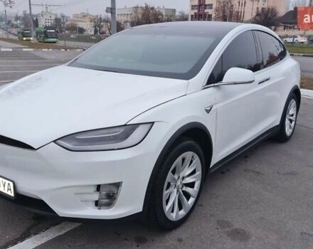 Білий Тесла Модель Х, об'ємом двигуна 0 л та пробігом 89 тис. км за 39000 $, фото 1 на Automoto.ua