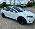 Белый Тесла Модель Х, объемом двигателя 0 л и пробегом 48 тыс. км за 35000 $, фото 1 на Automoto.ua