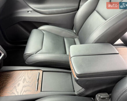 Белый Тесла Модель Х, объемом двигателя 0 л и пробегом 93 тыс. км за 33500 $, фото 24 на Automoto.ua