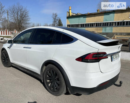 Білий Тесла Модель Х, об'ємом двигуна 0 л та пробігом 36 тис. км за 63750 $, фото 7 на Automoto.ua