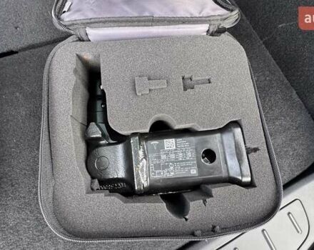 Белый Тесла Модель Х, объемом двигателя 0 л и пробегом 20 тыс. км за 37500 $, фото 34 на Automoto.ua